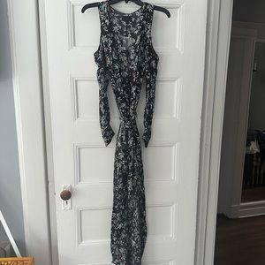 Intermix dress size medium